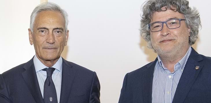 Il Presidente FIGC Gabriele Gravina ed il Prof. Giovanni Messina, direttore scientifico del Scuola Regionale dello Sport (fonte: figc.it)